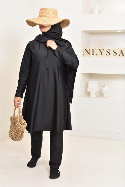 burkini long noir 3 pièces, tunique, pantalon et hijab. idéal hijabi