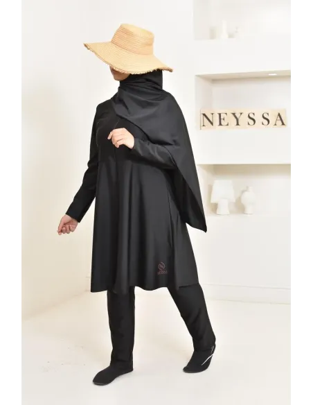 burkini long noir 3 pièces, tunique, pantalon et hijab. idéal hijabi