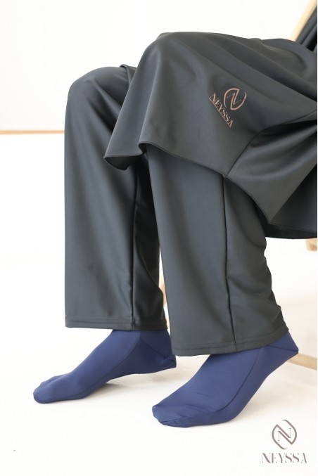 Burkini swim socks for veiled women