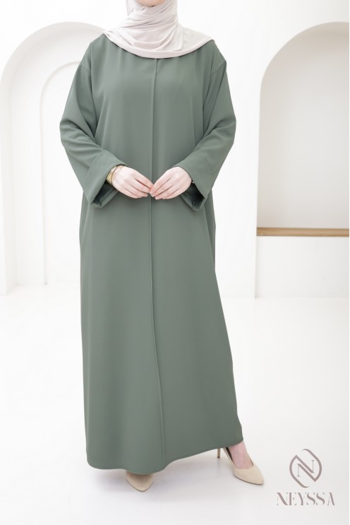 Long-sleeved abaya for modern veiled women