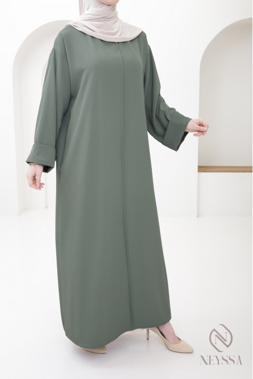 Long-sleeved abaya for modern veiled women
