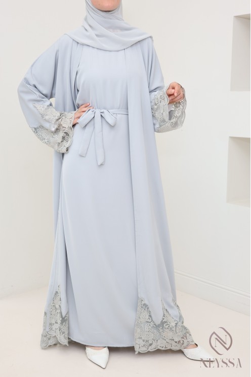 Abaya Dubaï kimono gris avec broderie, tissu haute qualité en Nidah