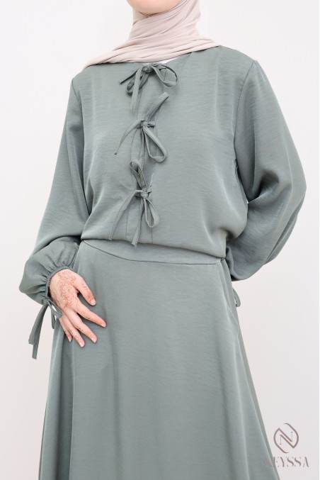 2-piece khaki set for women with long skirt and trendy tunic