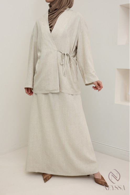 Long flared skirt in linen, a flowing, lightweight fabric for summer