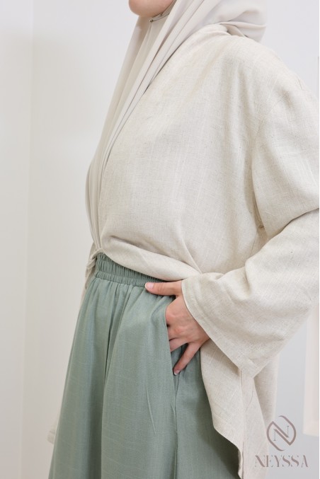 Long flared skirt in linen, a flowing, lightweight fabric for summer