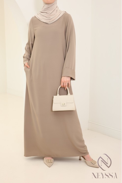 Abaya simple robe longue mastour soie de Médine pour femme voilée