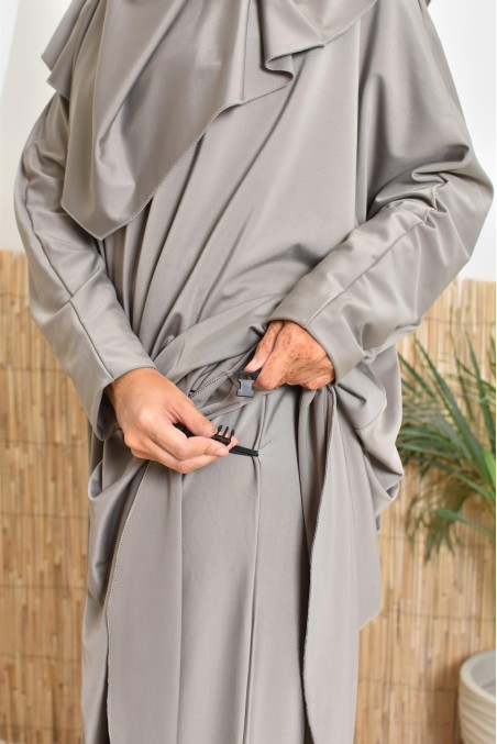 Bademantel-Jilbeb verschleierte Damen, lange Tunika und Bade-Khimar