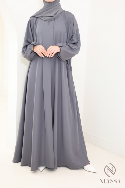 Graue Abaya Dubai im Umbrella-Schnitt für moderne verschleierte Frauen