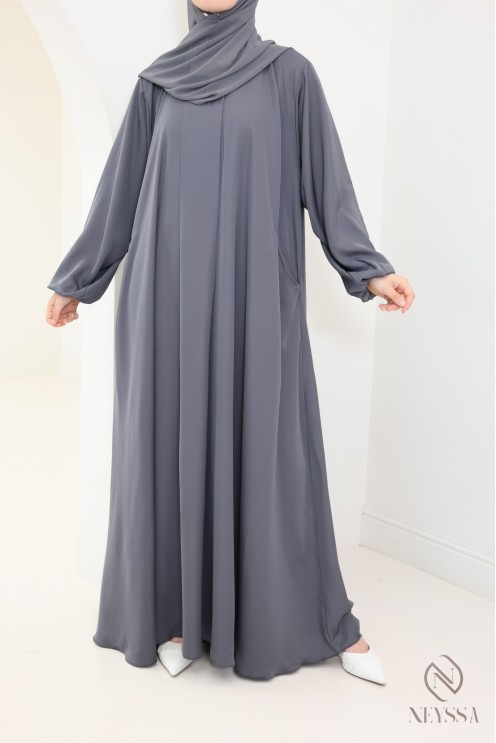 Grey Dubai abaya with umbrella cut for modern veiled women