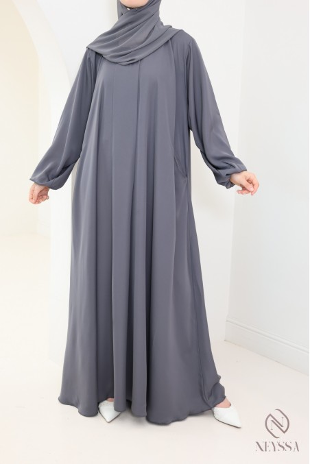 Grey Dubai abaya with umbrella cut for modern veiled women