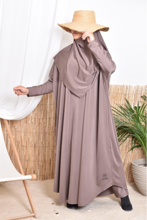 khimar de bain spécial burkini, idéal pour se baigner modestemment