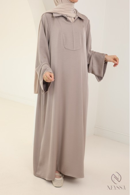 Long abaya for hijabi women, flowing fabric, shirt collar with pockets