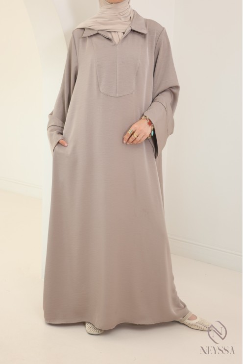 Lange, fließende Abaya für Hijabi-Frauen mit Hemdkragen und Taschen