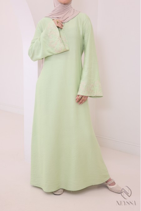 Abaya longue brodée manches évasée femme hijabi pour l'été