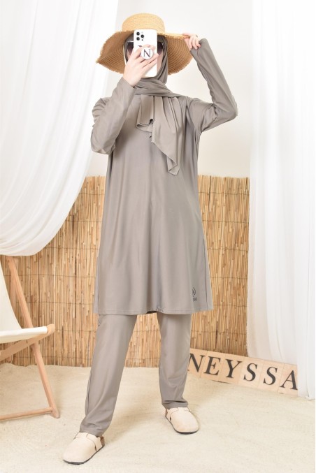 Burkini long taupe pour femmes voilées, 100% mastour et ne colle pas