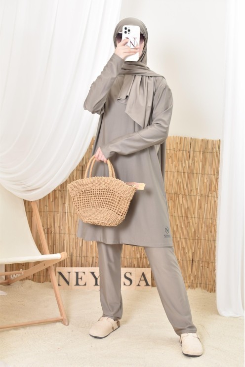 Burkini long taupe pour femmes voilées, 100% mastour et ne colle pas