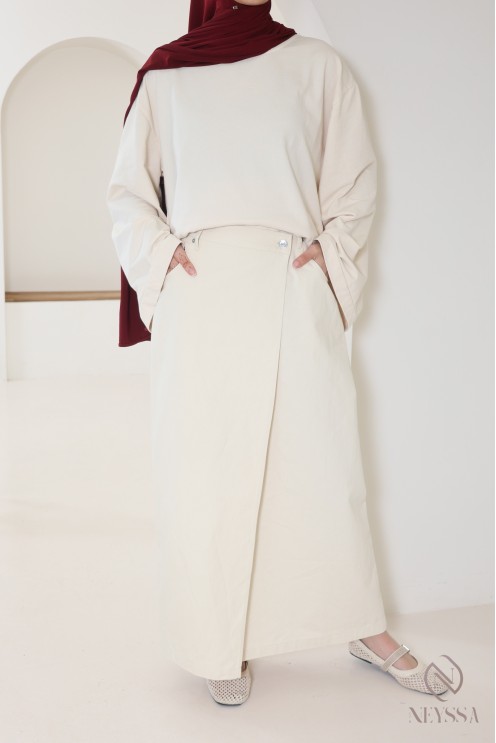Long cream skirt without slits for trendy hijabi women
