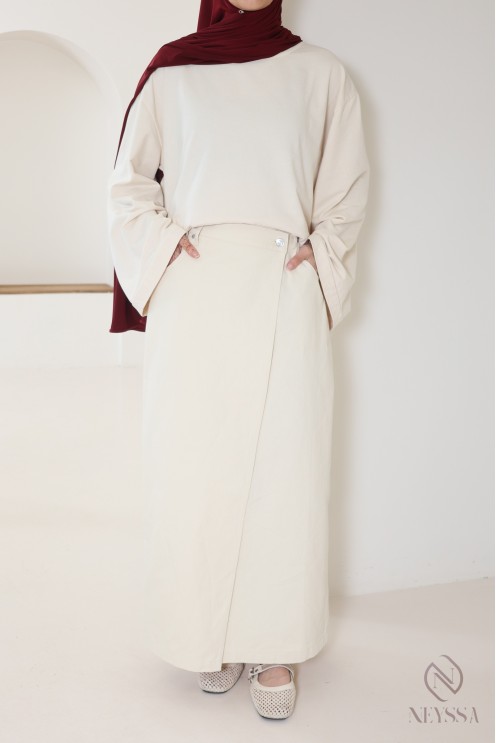 Long cream skirt without slits for trendy hijabi women
