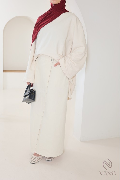Long cream skirt without slits for trendy hijabi women