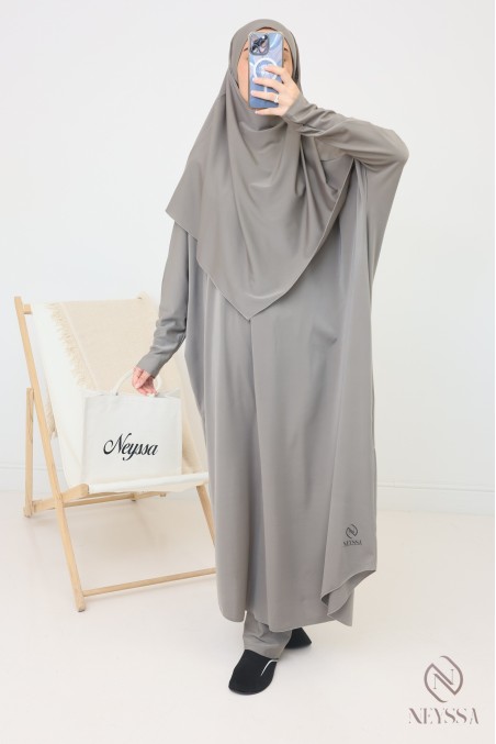 Women’s veiled bath jilbeb, long tunic, palazzo and bath khimar
