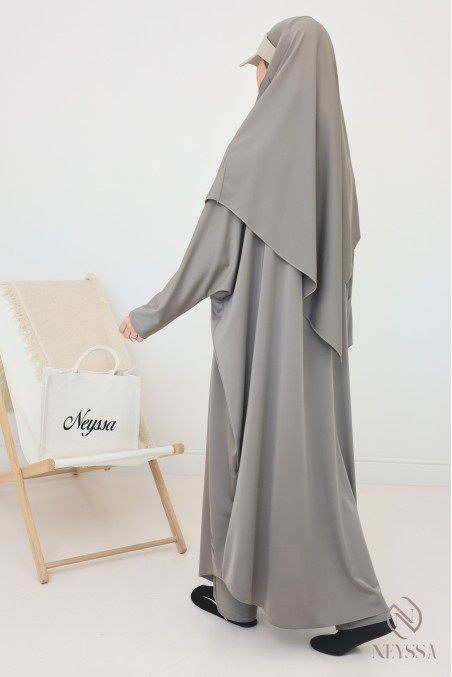 Women’s veiled bath jilbeb, long tunic, palazzo and bath khimar