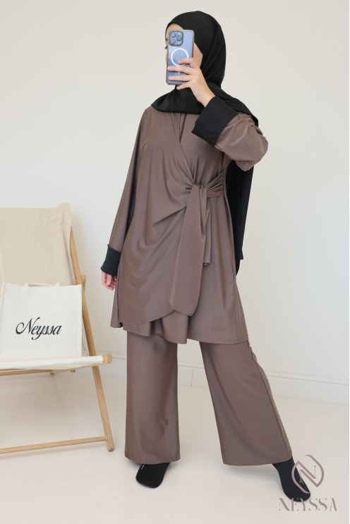 Burkini long taupe avec tunique à nouer pour femme hijabi moderne
