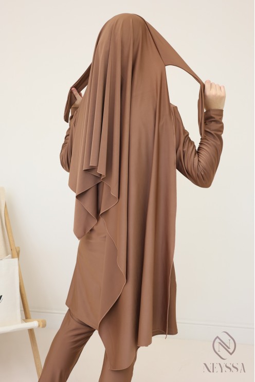 Bescheidener Burkini hijabi haselnussbraun, wasserabweisender Stoff