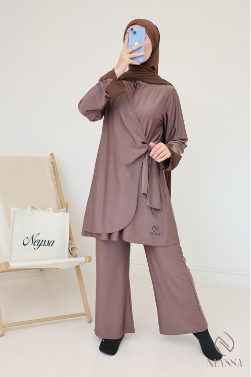 Burkini femme voilée tendance, tunique manches revers