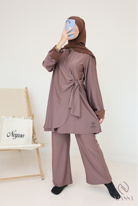 Trendy burkini for veiled women, tunic with cuffed sleeves