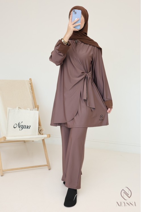 Burkini femme voilée tendance, tunique manches revers