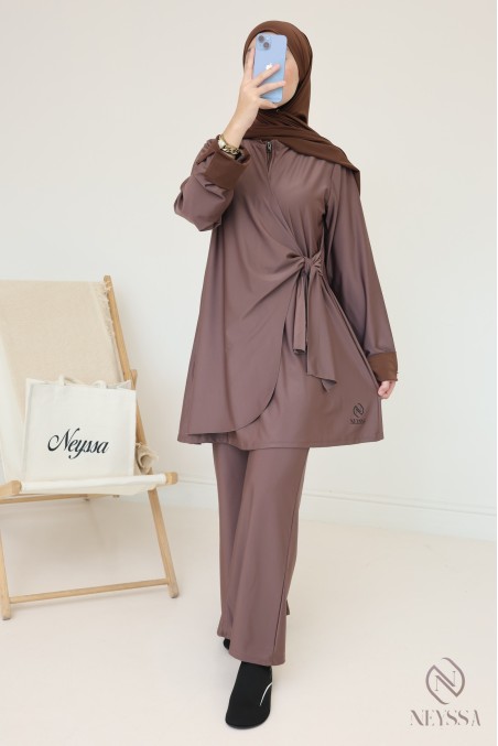 Burkini femme voilée tendance, tunique manches revers