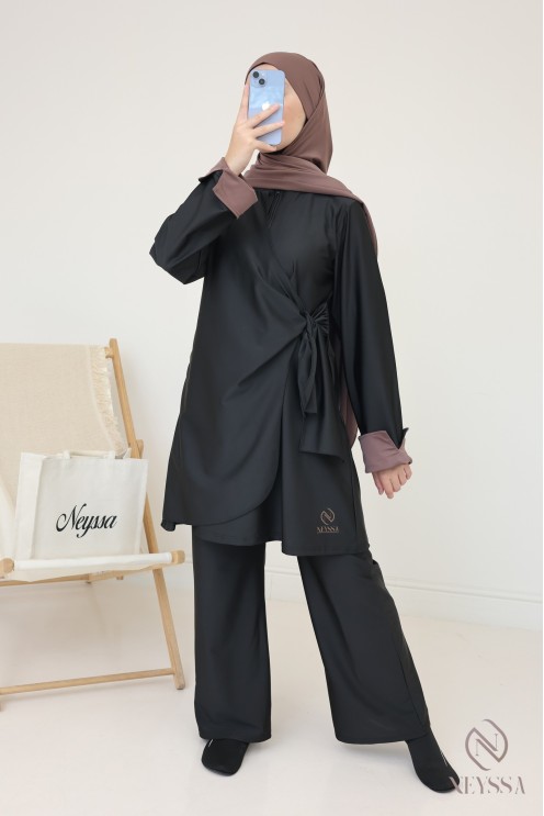 Burkini Schwarz mit Hijab zum Binden Pepper Corn verschleierte Frau