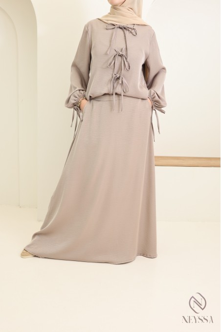 Ensemble tunique longue + jupe pour femme hijabi moderne tissu satinée