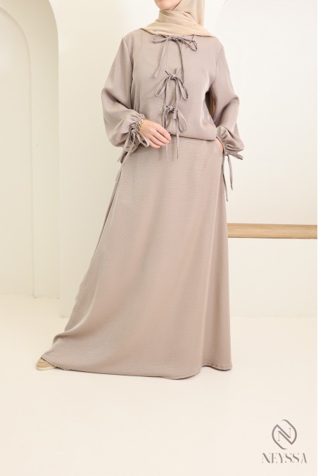 Ensemble tunique longue + jupe pour femme hijabi moderne tissu satinée