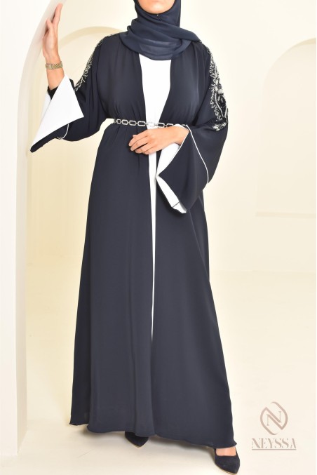 Abaya noire perlée, confection artisanale, fabriquée aux E.A.U