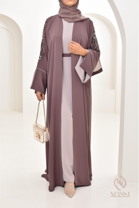 Abaya Dubaï luxe femme marron glacé, avec perles brodées, Aïd 2024