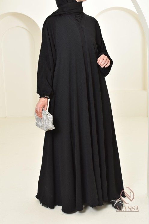 Abaya Dubaï longue noir pour Aïd al Adha 2024 Neyssa Confection