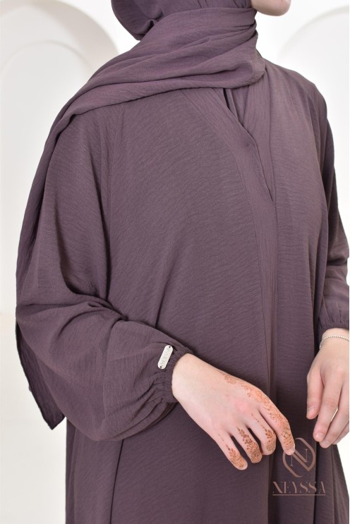 Long simple abaya Dubai in Emirati jazz for Eid al Adha