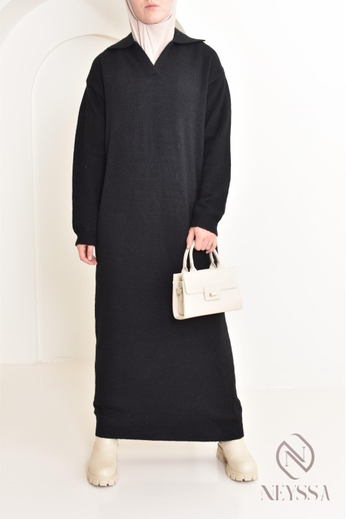 Women's winter knit long dress, polo-style collar, ootd hijabi