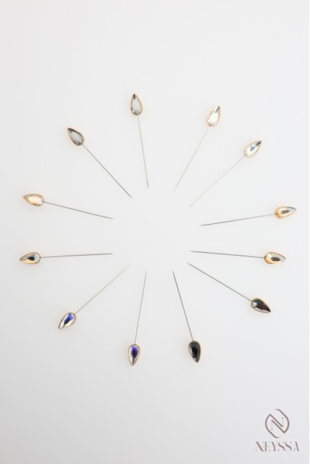 Set of 12 pins with rubies to secure Muslim women's hijabs