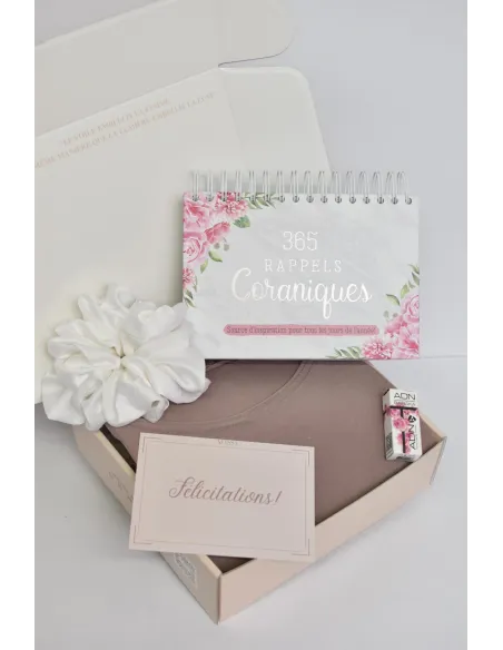 Geschenkbox für Frauen: Gebetskleidung und Erinnerungskalender