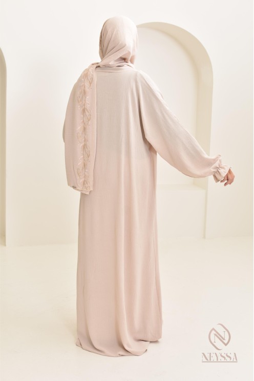 Box cadeau Ramadan femme, parfait à offrir avec robe de prière intégrée