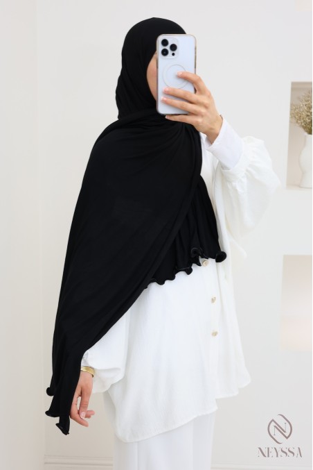 Hijab aus Jersey mit Wavy-End, ideal für den Alltag.