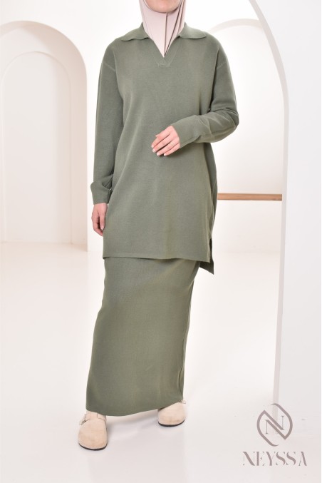 Women's 2-piece skirt and long polo-style top set, winter outfit 