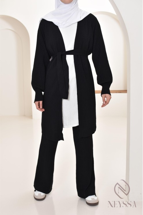 Modest women's long vest and knit pants set by Neyssa