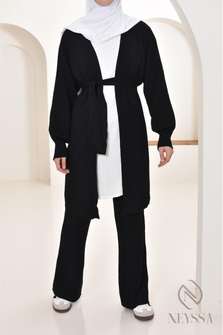 Modest women's long vest and knit pants set by Neyssa