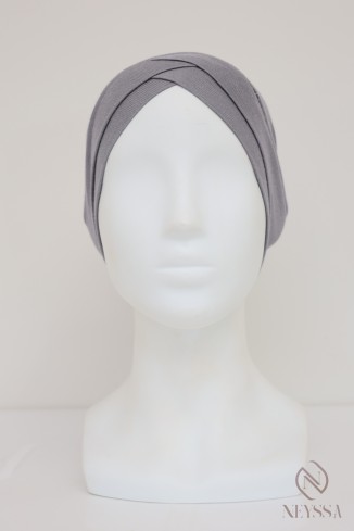 crossed tube under hijab Made in a fluid viscose fabric 2