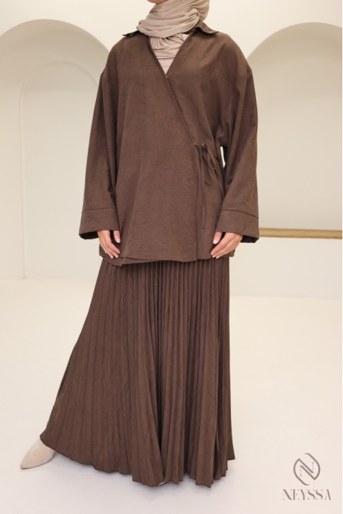 Brown 2-piece suede-effect set for trendy veiled women