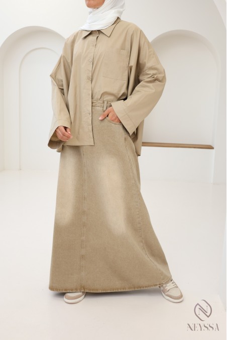 Long, loose-fitting flared skirt without slits, ideal for hijabis