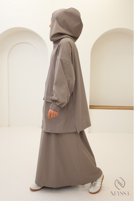 Set für Damen in Taupe aus wasserabweisendem Stoff, Jacke + Rock